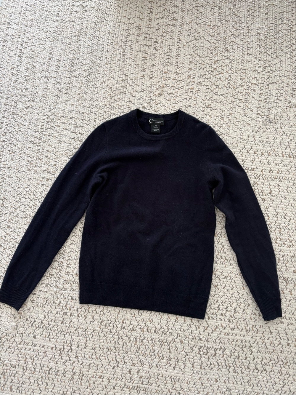 Bloomingdale’s Women’s Cashmere Crewneck Sweater